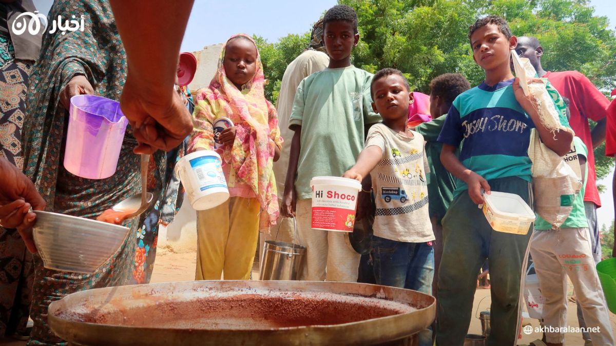 بعد عام على الحرب.. السودان يشهد ربما أكبر أزمة غذائية على الإطلاق 11 بعد عام على الحرب.. السودان يشهد ربما أكبر أزمة غذائية على الإطلاق