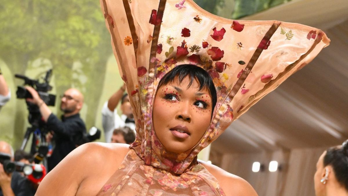 مستوحاة من الورود والحدائق.. إطلالات أبرز النجمات في حفل Met Gala لعام 2024