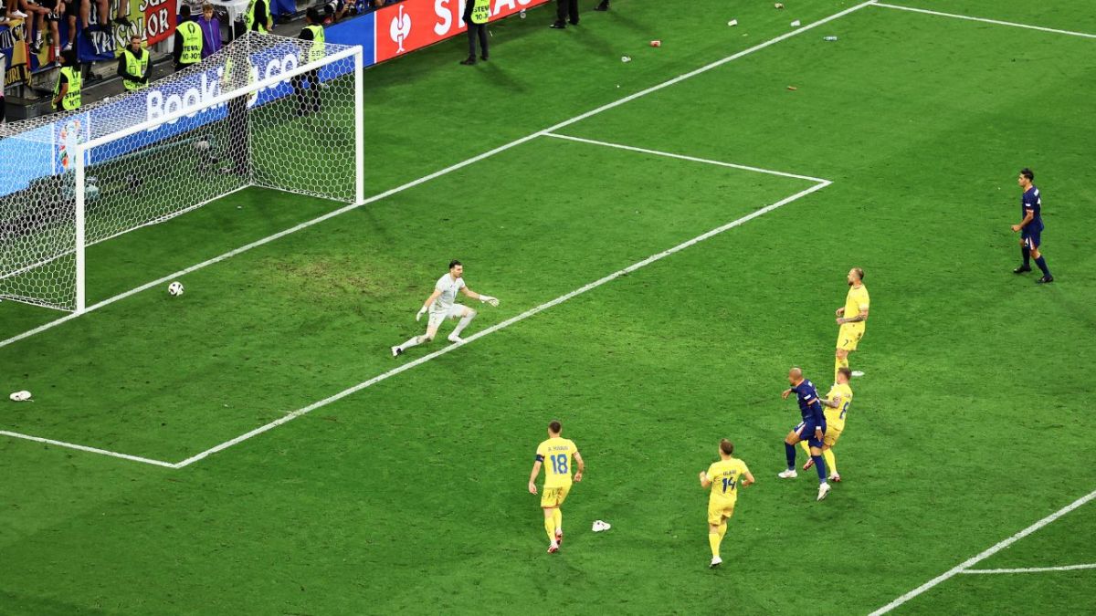 كأس أوروبا 2024: منتخب هولندا يستفيق بفوز كاسح على رومانيا 1 كأس أوروبا 2024: منتخب هولندا يستفيق بفوز كاسح على رومانيا