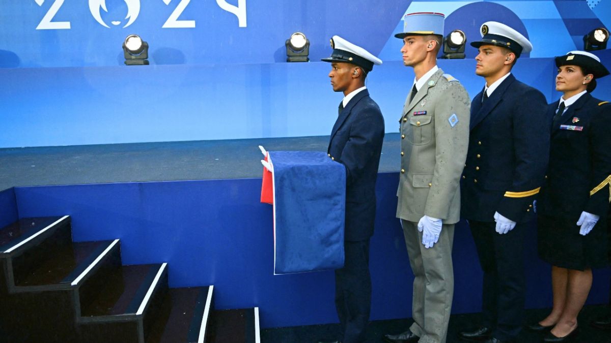 بحضور زعماء ومشاهير.. افتتاح أولمبياد باريس 2024 3 بحضور زعماء ومشاهير.. افتتاح أولمبياد باريس 2024