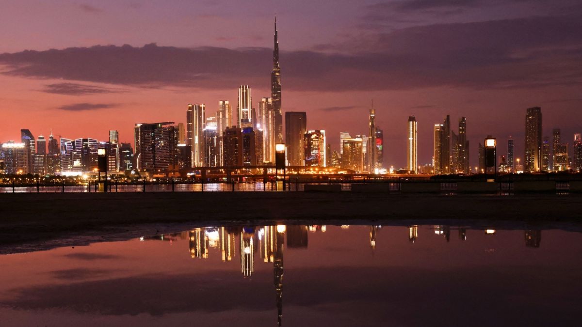 أكثر من 24 مليار درهم.. الإمارات تسجل أرقاما قياسية في قطاع السياحة 1 أكثر من 24 مليار درهم.. الإمارات تسجل أرقاما قياسية في قطاع السياحة