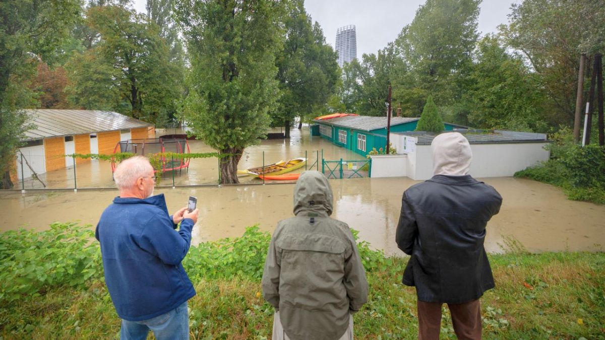 إحدى المدن بدت كمدينة أشباح.. أوروبا الوسطى تستعد لمزيد من الفيضانات الكارثية