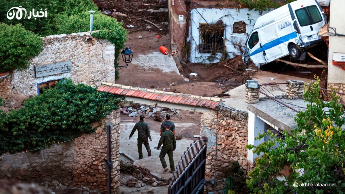 حديقة أوروبا بلا مياه وكهرباء.. فيضان القرن يحول الشوارع إلى "مصائد موت" في إسبانيا