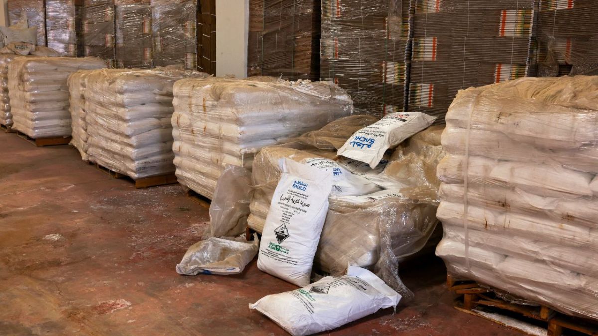 الأسد والكبتاغون: مختبر ضخم يكشف خيوط التجارة المظلمة في سوريا