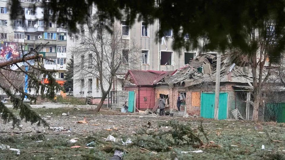 "البوابة إلى دونيتسك".. لماذا تريد روسيا الاستيلاء على مدينة بوكروفسك الأوكرانية؟